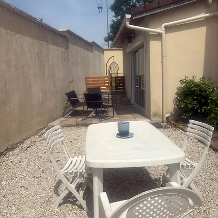 Holiday home Maison Cosy 62m2 Avec Et Terrasse - Proche Orly & Paris - Climatise *